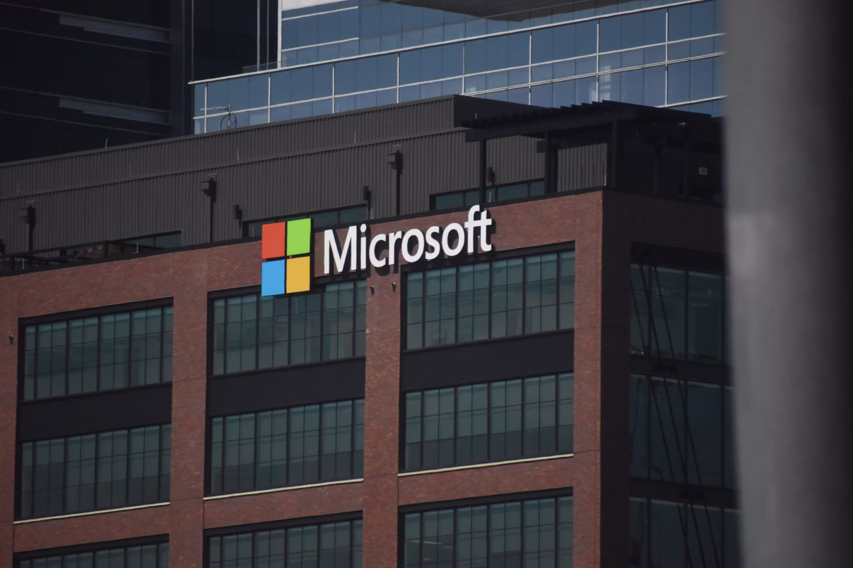 Microsoft Exchange Server hacked